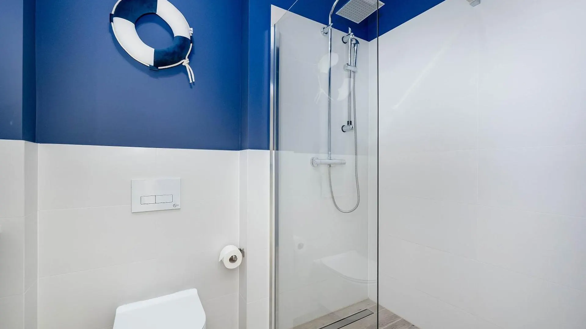 Deluxe Apartament Baltic Wave, Basen, Silownia, Parking By Noclegi Renters Kolobrzeg Apartment