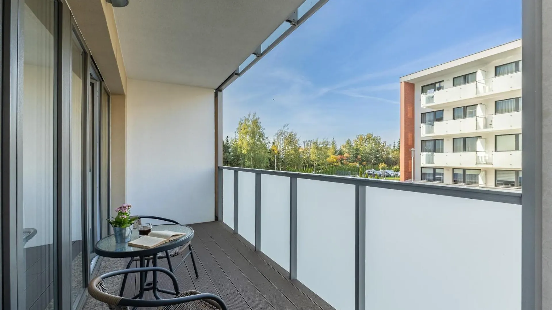 Deluxe Apartament Baltic Wave, Basen, Silownia, Parking By Noclegi Renters Kolobrzeg Apartment