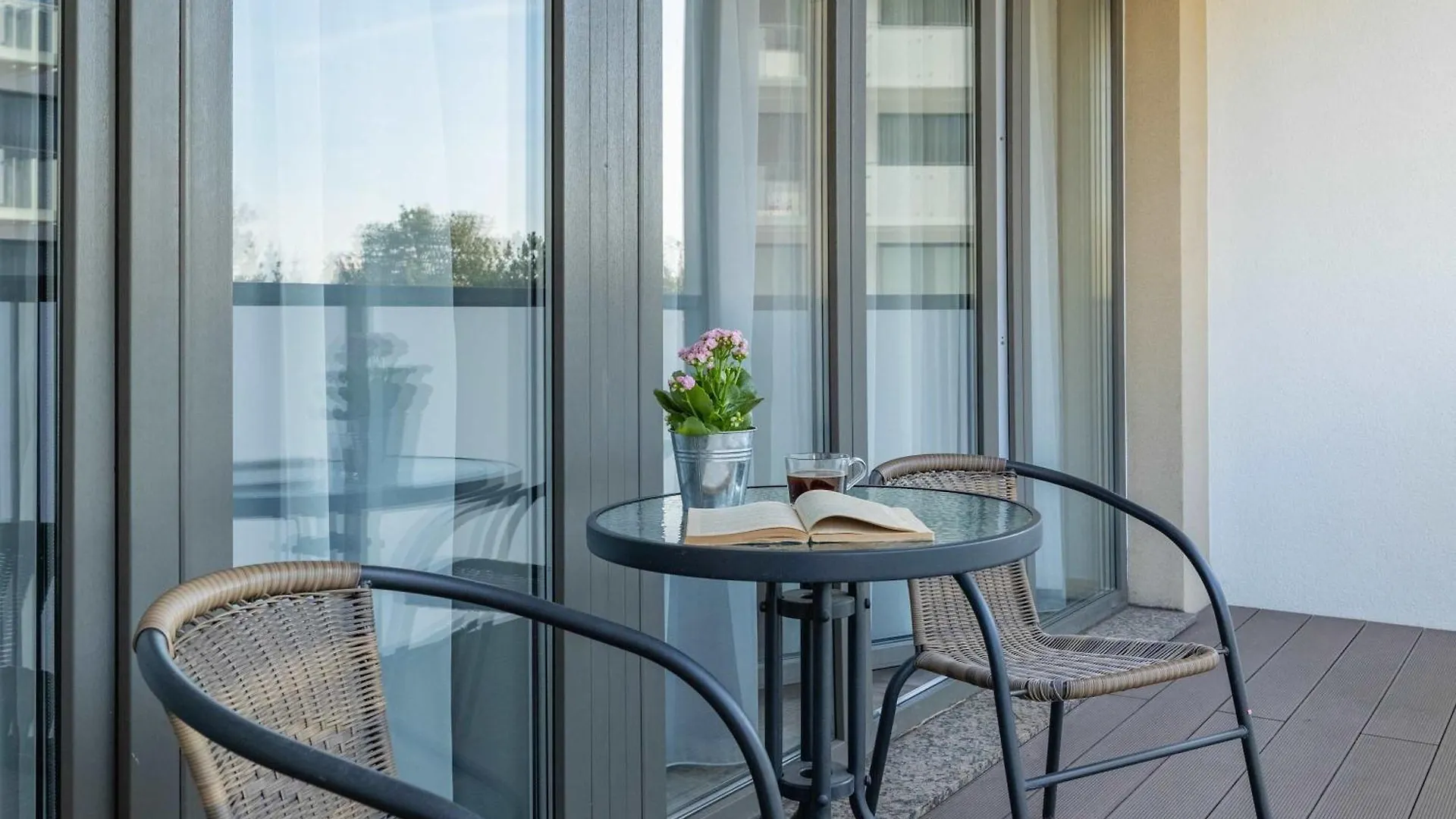 Deluxe Apartament Baltic Wave, Basen, Silownia, Parking By Noclegi Renters Kolobrzeg