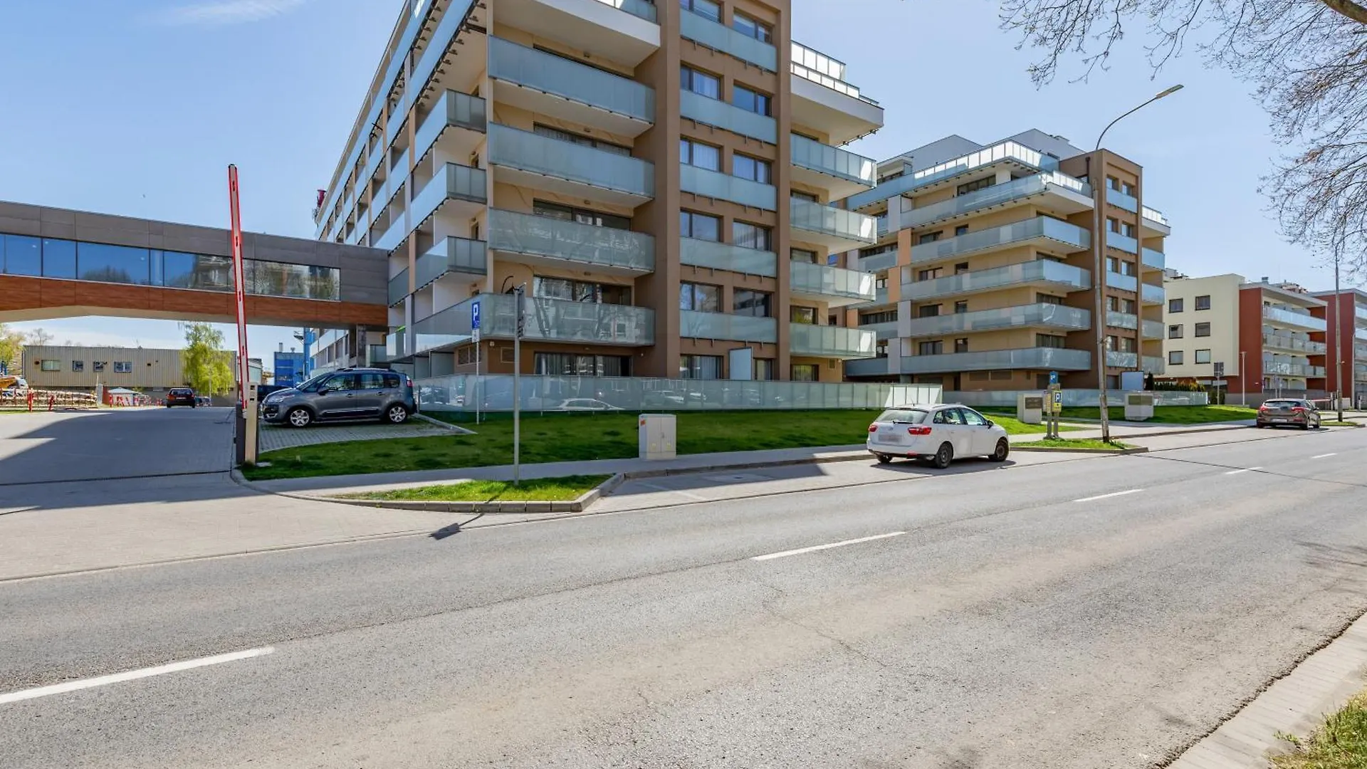 Deluxe Apartament Baltic Wave, Basen, Silownia, Parking By Noclegi Renters Kołobrzeg Appartamento